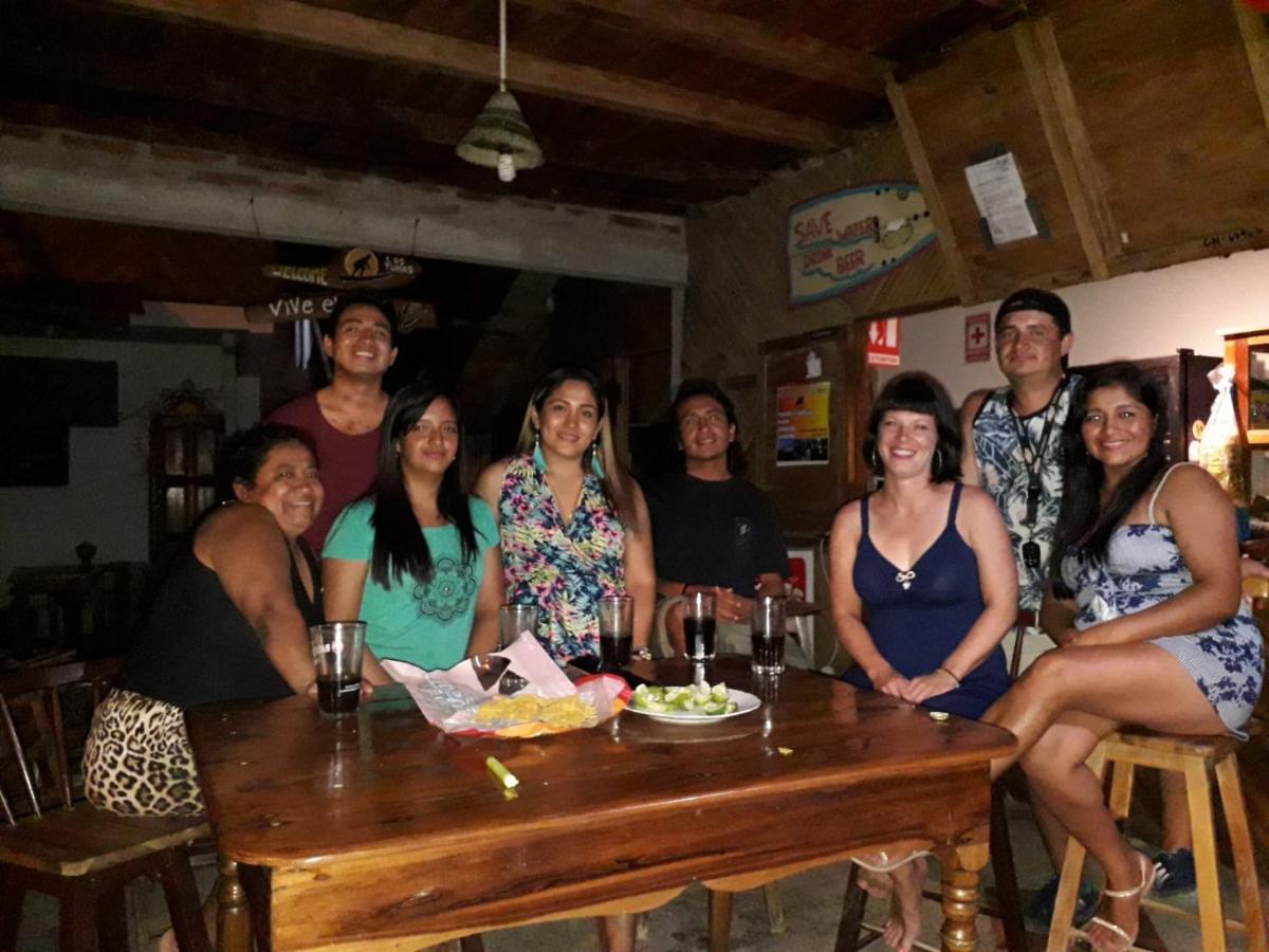 Hostal Mirada Al Mar Las Tunas エクステリア 写真