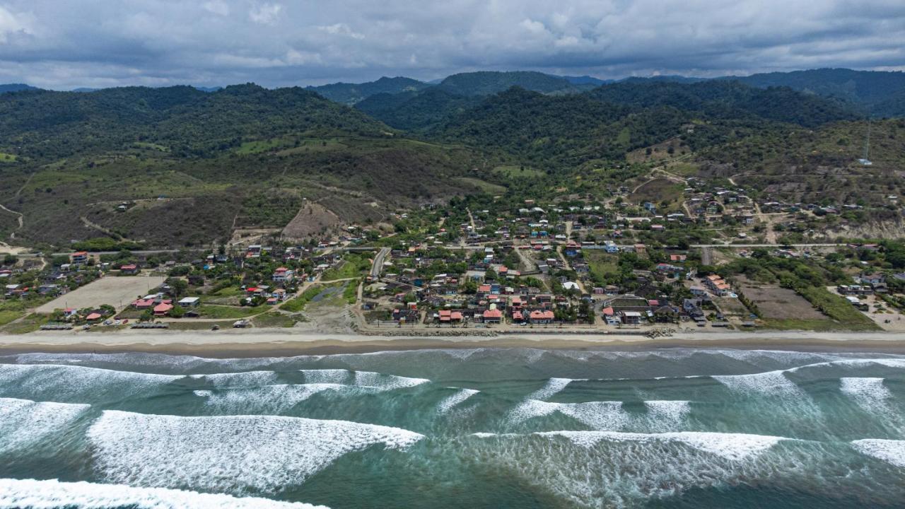 Hostal Mirada Al Mar Las Tunas エクステリア 写真