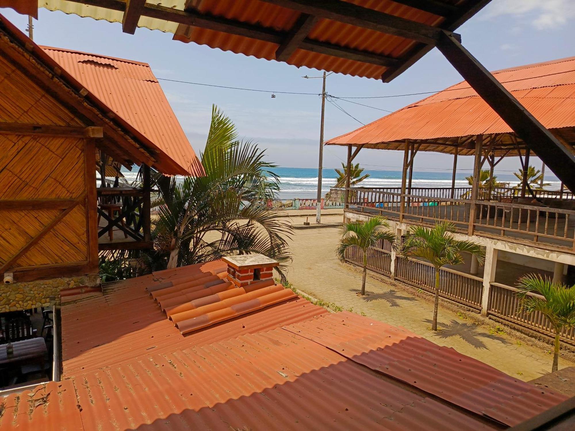 Hostal Mirada Al Mar Las Tunas エクステリア 写真